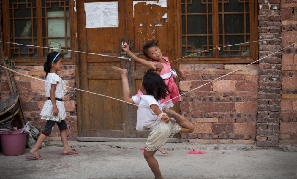 老鹰捉小鸡舞蹈音乐_老鹰捉小鸡游戏舞蹈_老鹰抓小鸡游戏舞蹈