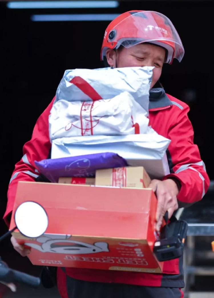 快递哥app作用_快递哥视频是真的吗_哥来了快递软件